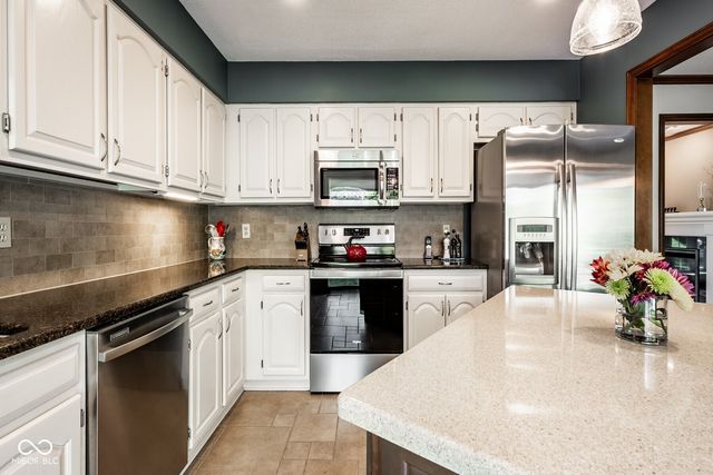 12222 Castle Court, Carmel, IN 46033