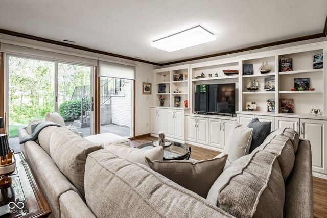 12222 Castle Court, Carmel, IN 46033