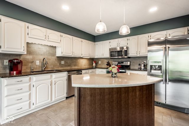 12222 Castle Court, Carmel, IN 46033