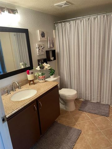 2210 GRAND CAYMAN COURT 1737, Kissimmee, FL 34741