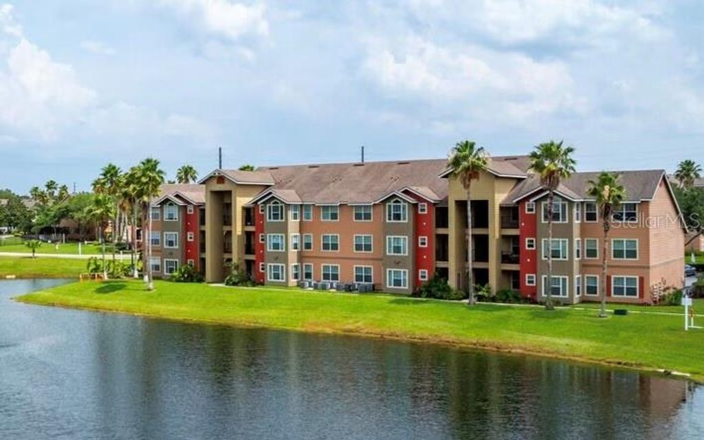 Image 1 of property listing at 2210 GRAND CAYMAN COURT 1737, Kissimmee, FL 34741