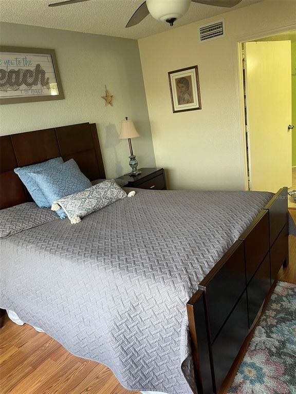 Image 13 of property listing at 2210 GRAND CAYMAN COURT 1737, Kissimmee, FL 34741