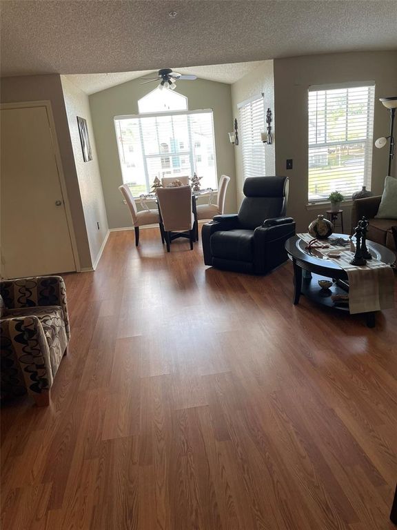 Image 6 of property listing at 2210 GRAND CAYMAN COURT 1737, Kissimmee, FL 34741