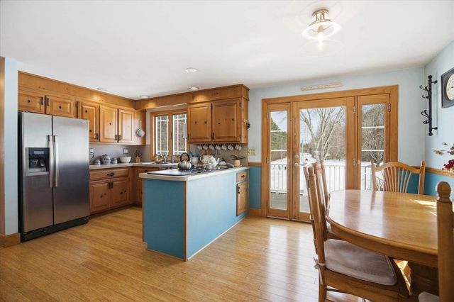 337 Exeter Road, Hampton Falls, NH 03844