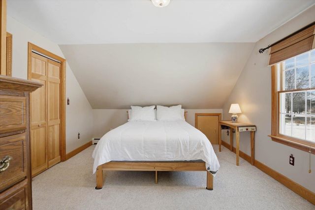 337 Exeter Road, Hampton Falls, NH 03844