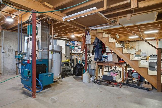 337 Exeter Road, Hampton Falls, NH 03844