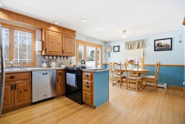 337 Exeter Road, Hampton Falls, NH 03844