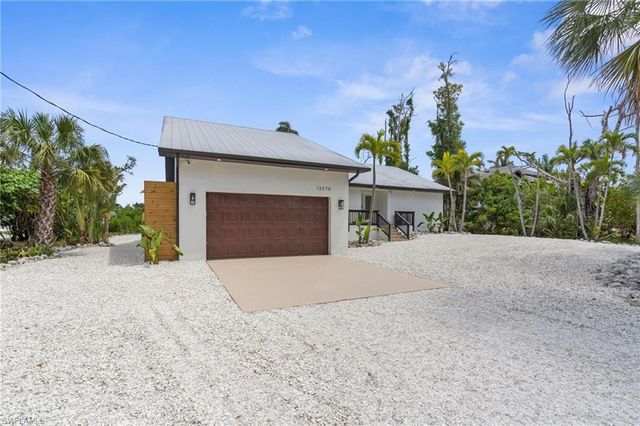 13270 Electron DR, Fort Myers, FL 33908