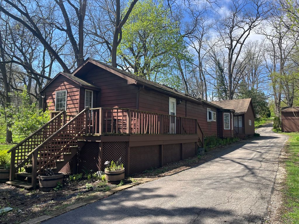 6N403 IL Route 31 Back, St. Charles, IL 60174