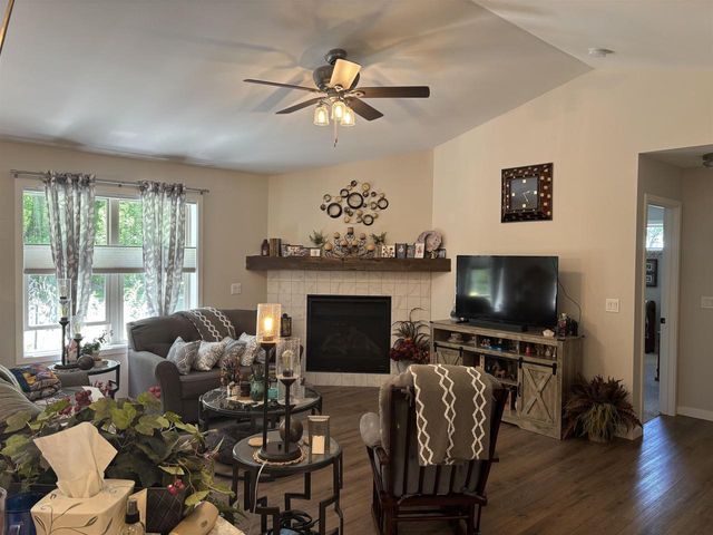 5313 N Wright Road, Milton, WI 53563