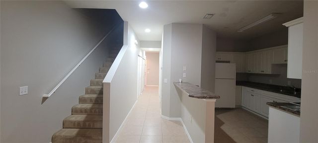 1571 NW 29TH ROAD 6, Gainesville, FL 32605