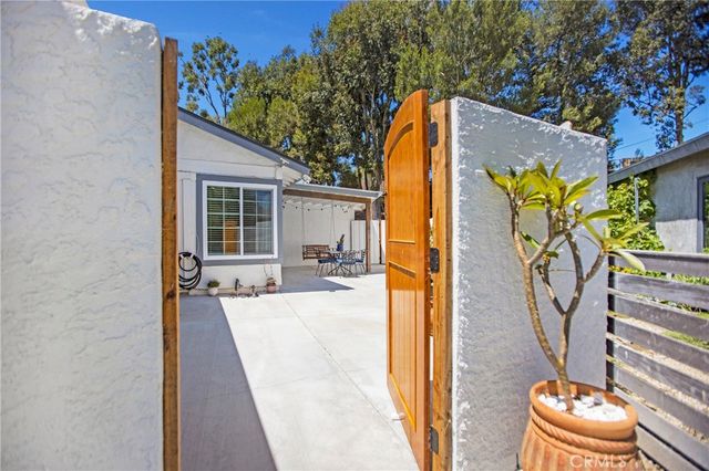 21561 Pedroso, Mission Viejo, CA 92691