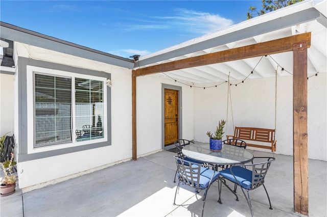 21561 Pedroso, Mission Viejo, CA 92691