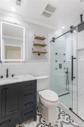 21561 Pedroso, Mission Viejo, CA 92691