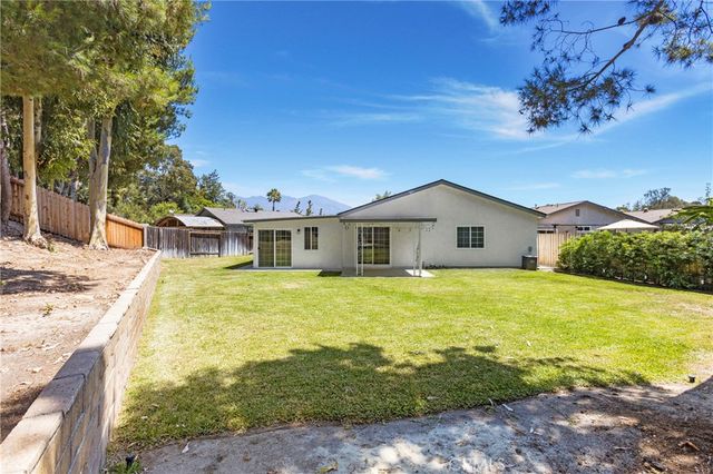 21561 Pedroso, Mission Viejo, CA 92691