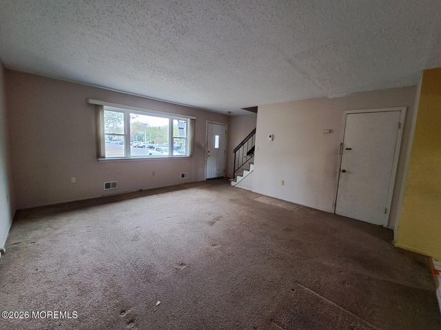 736 Kevin Court, Brick, NJ 08724
