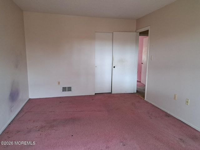 736 Kevin Court, Brick, NJ 08724