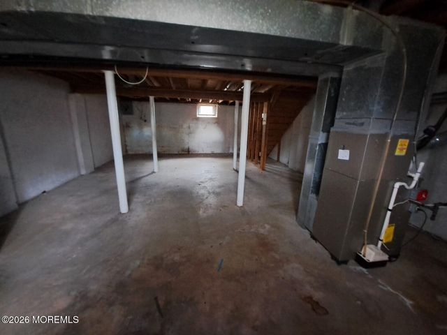 736 Kevin Court, Brick, NJ 08724