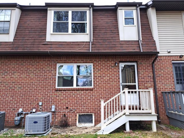 736 Kevin Court, Brick, NJ 08724