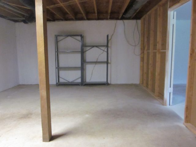 77596 County Road 652, Porter Twp, MI 49065