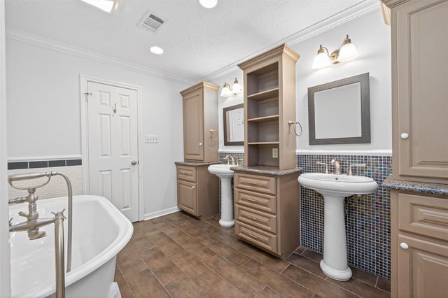 9303 Tranquil Park Drive, Spring, TX 77379