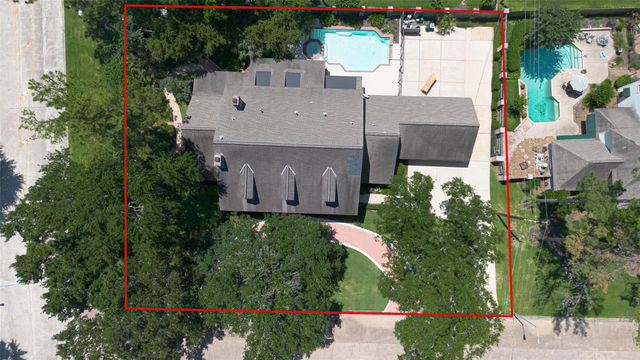 9303 Tranquil Park Drive, Spring, TX 77379