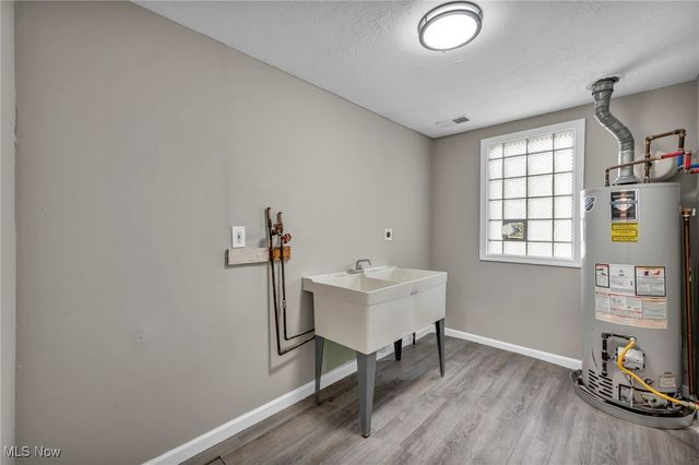 7325 Adkins Road, Mentor, OH 44060