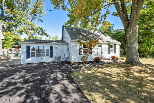 7325 Adkins Road, Mentor, OH 44060