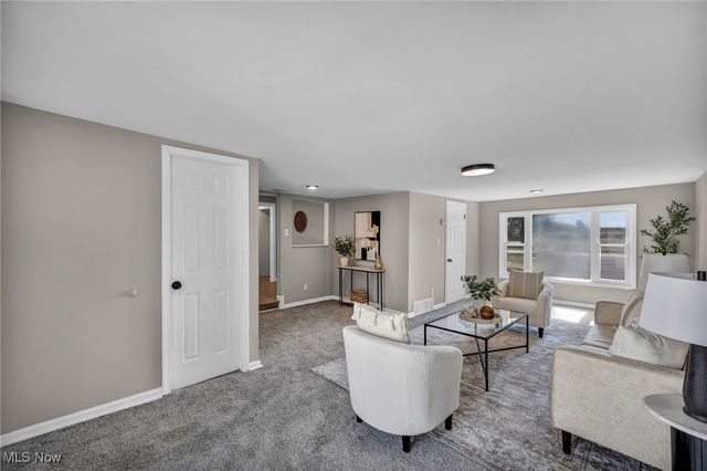 7325 Adkins Road, Mentor, OH 44060