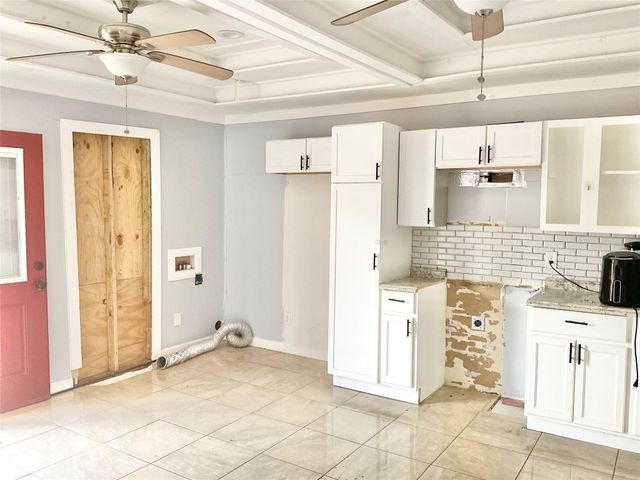 616 Kansas Street, Pasadena, TX 77506