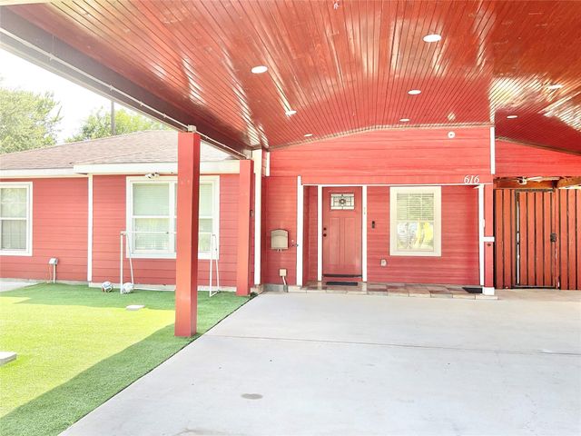 616 Kansas Street, Pasadena, TX 77506