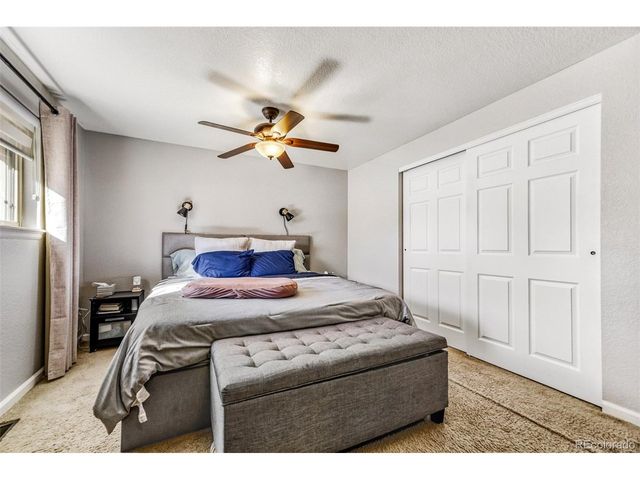 922 S Ironton St, Aurora, CO 80012