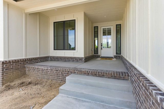4997 N Emerald, Maize, KS 67101