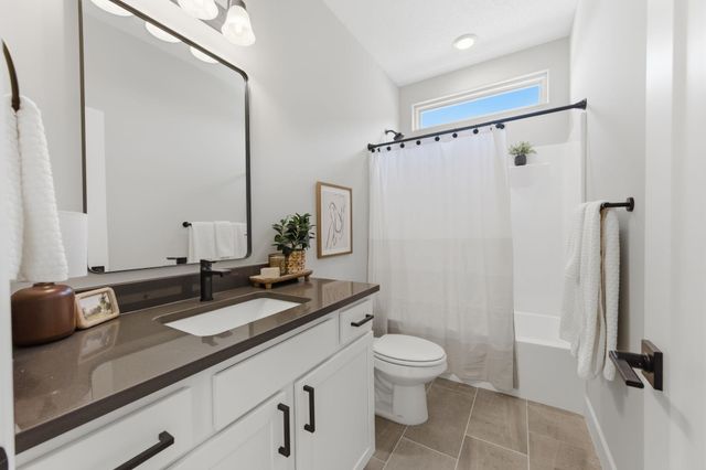 4997 N Emerald, Maize, KS 67101