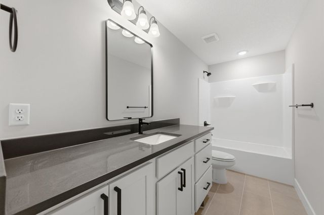 4997 N Emerald, Maize, KS 67101