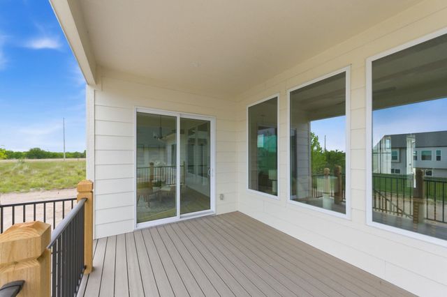 4997 N Emerald, Maize, KS 67101