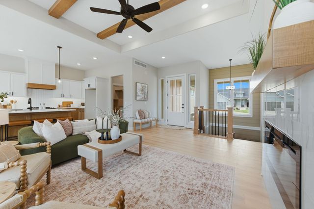 4997 N Emerald, Maize, KS 67101