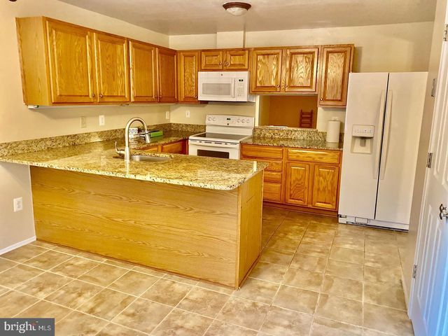 9814 RAINLEAF CT, Columbia, MD 21046