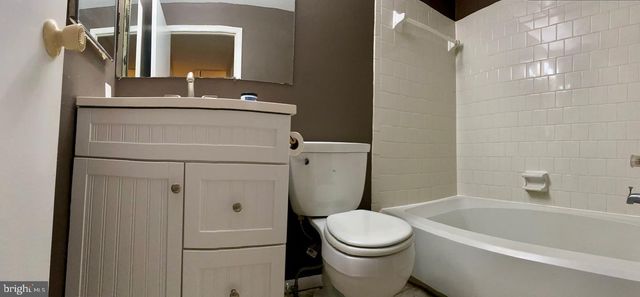 9814 RAINLEAF CT, Columbia, MD 21046