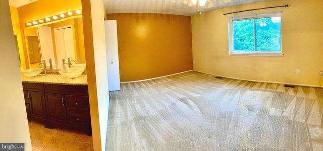 9814 RAINLEAF CT, Columbia, MD 21046