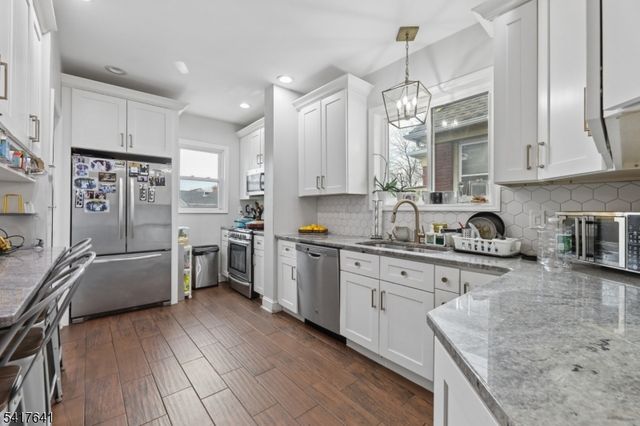 440 Brook Ave, Passaic City, NJ 07055