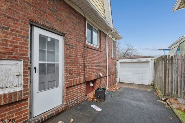 440 Brook Ave, Passaic City, NJ 07055