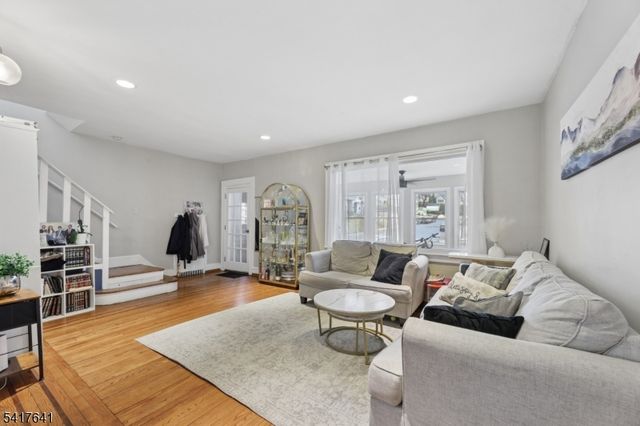 440 Brook Ave, Passaic City, NJ 07055