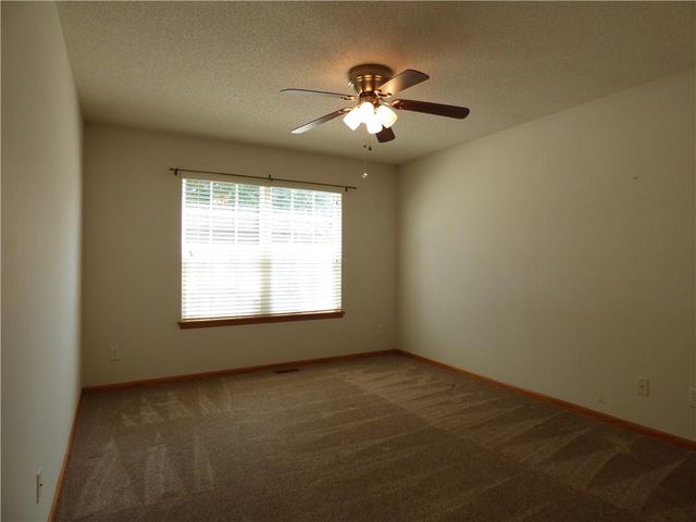 1716 Black Bear Court, Raymore, MO 64083