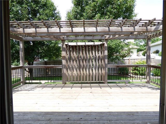 1716 Black Bear Court, Raymore, MO 64083