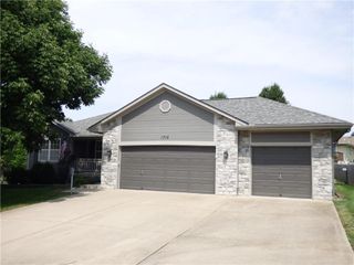 1716 Black Bear Court, Raymore, MO 64083