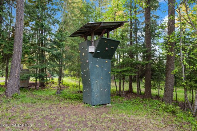 8072 W RADMER RD, Rathdrum, ID 83858