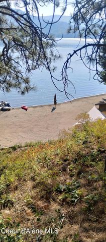 8072 W RADMER RD, Rathdrum, ID 83858