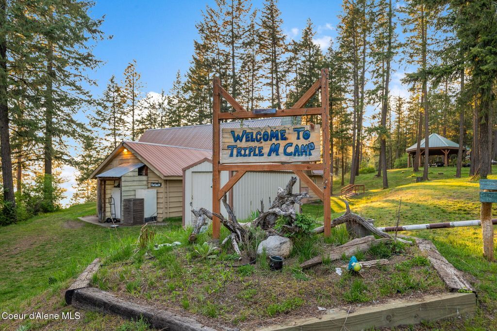 8072 W RADMER RD, Rathdrum, ID 83858