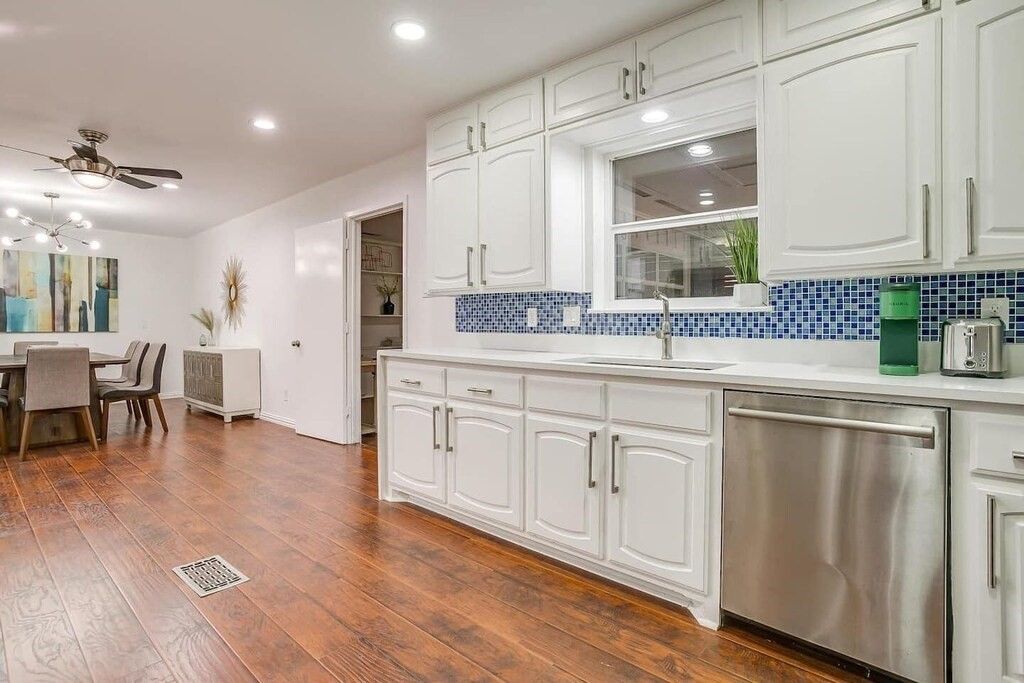 2306 Cypress Drive, Grand Prairie, TX 75050 — photo 5